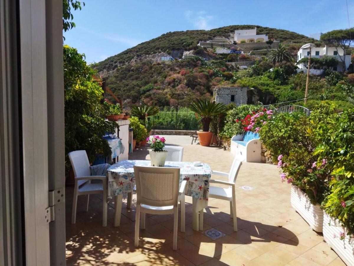 Villa Casa Carina Ponza Exterior foto
